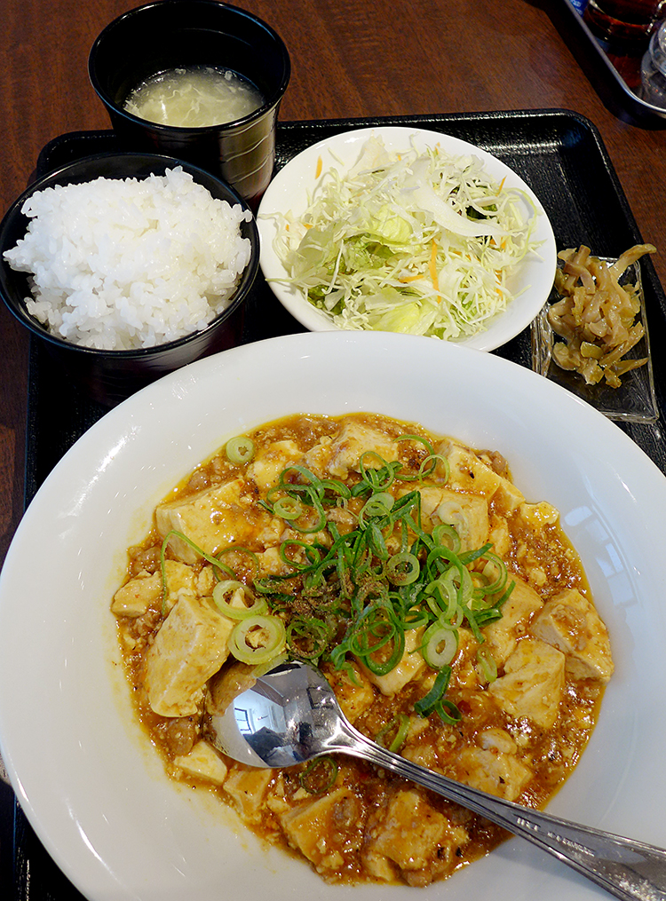 東海飯店（とうかいはんてん）広島トップクラスに美味しい麻婆豆腐ランチです（上八丁堀店、広島アッセ店）
