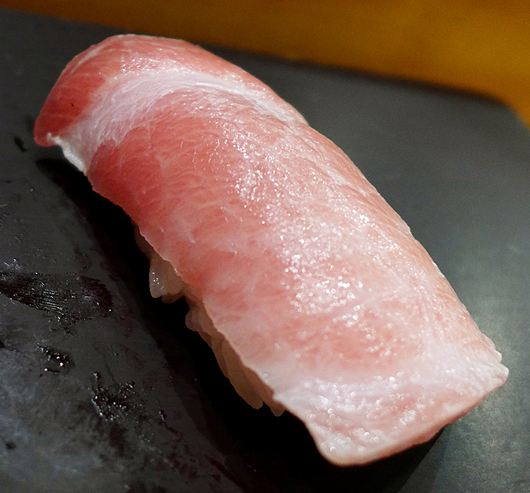 蔵鮨（くらずし）尾道でミシュラン広島掲載のお寿司を食べました。ランチもあるよ（広島県尾道市久保）