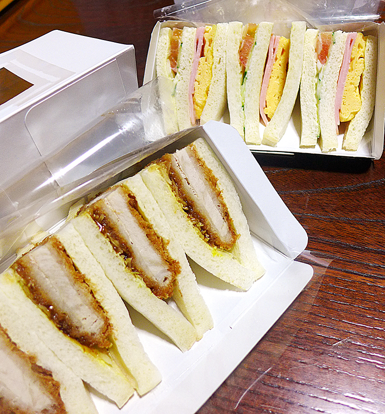 大和サンドekie KITCHEN（やまとさんど）こだわりの手作りサンドイッチがおいしい（広島駅エキエ）